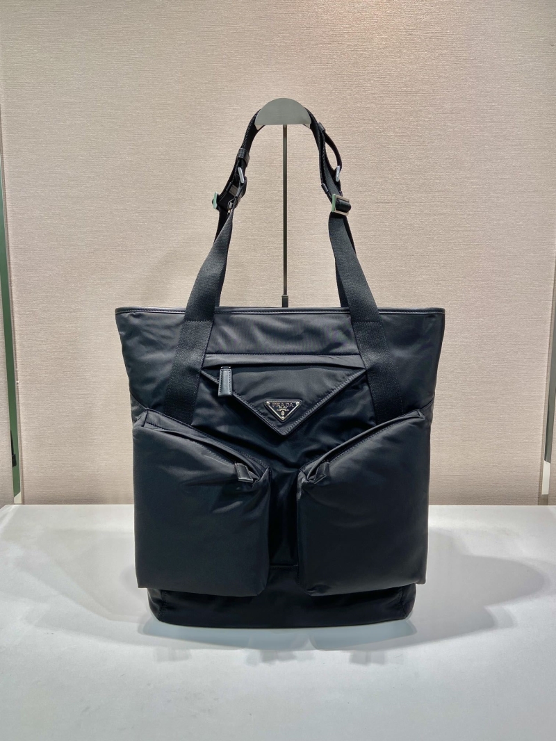 Pra*a tote bags